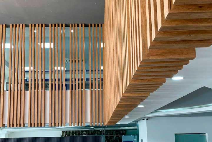 listones-wpc-decoracion-de-mueros-de-oficina